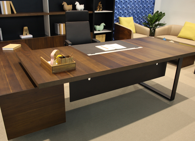 高管辦公桌2.png 高管辦公桌2.png