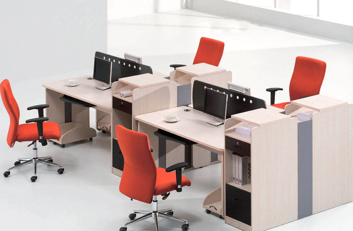 員工辦公桌1.png 員工辦公桌1.png